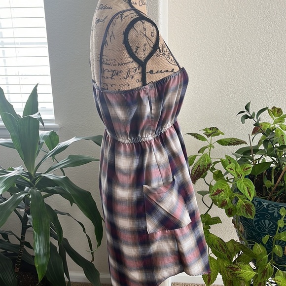 NWOT Urban Renewal 
Excellent condition 
Size M/L
Plaid Color Puple/Gray 
#570 - Picture 4 of 10